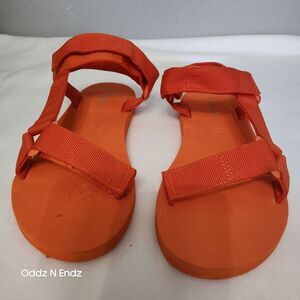 Wild Diva Lounge Orange Adjustable Strap Sandals - Women' Casual Open-Toe Summer